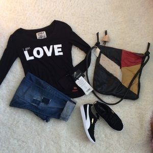 NWT Peace love world l/S t shirt.